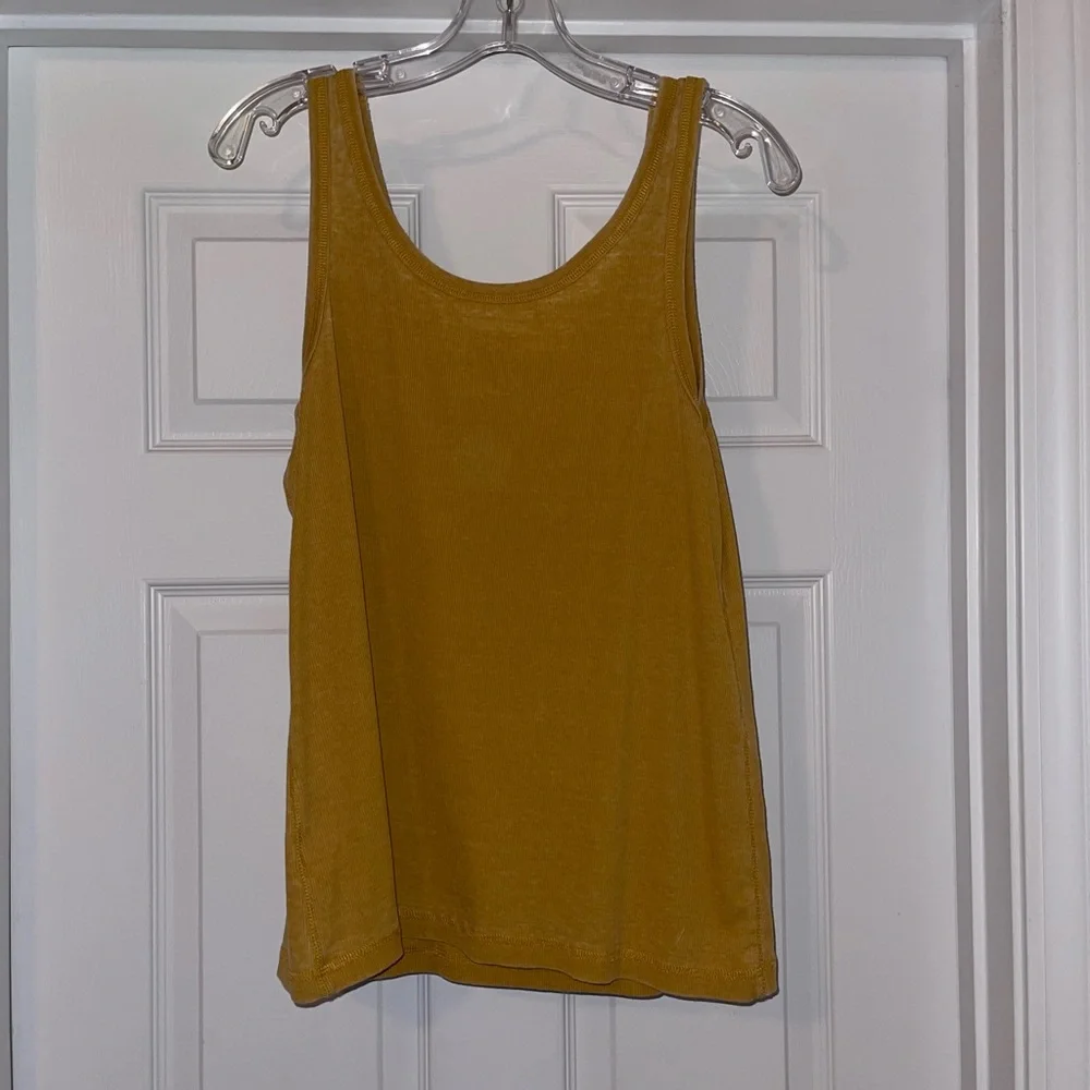 Chaser Tank - Picture 3 of 3